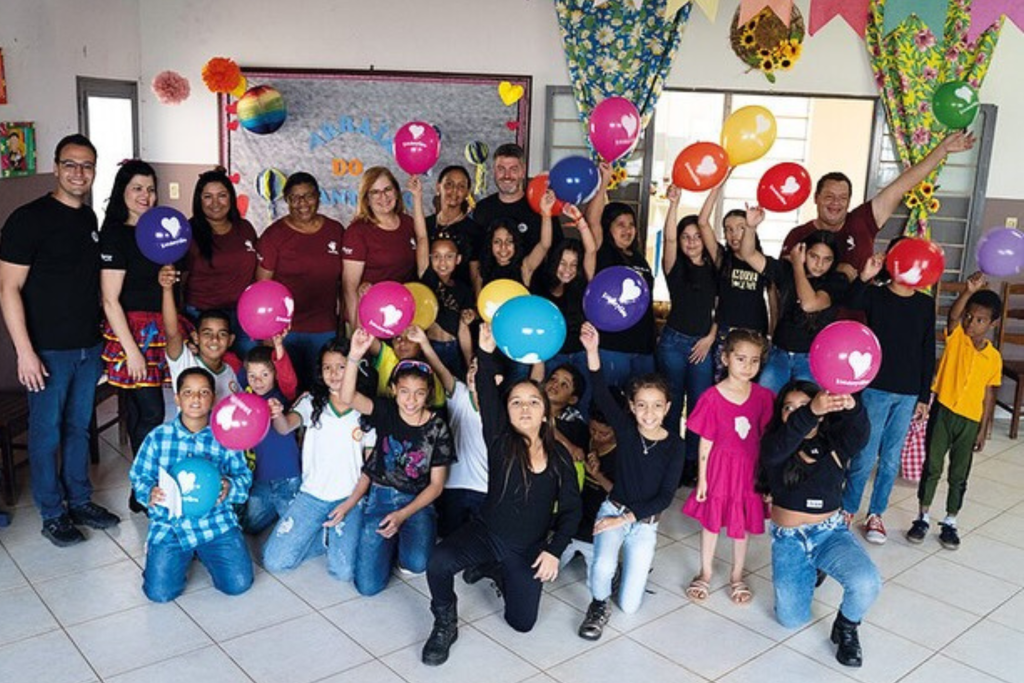 Projekt Cantinho do Céu Gruppenbild der Kinder mit Betreuern